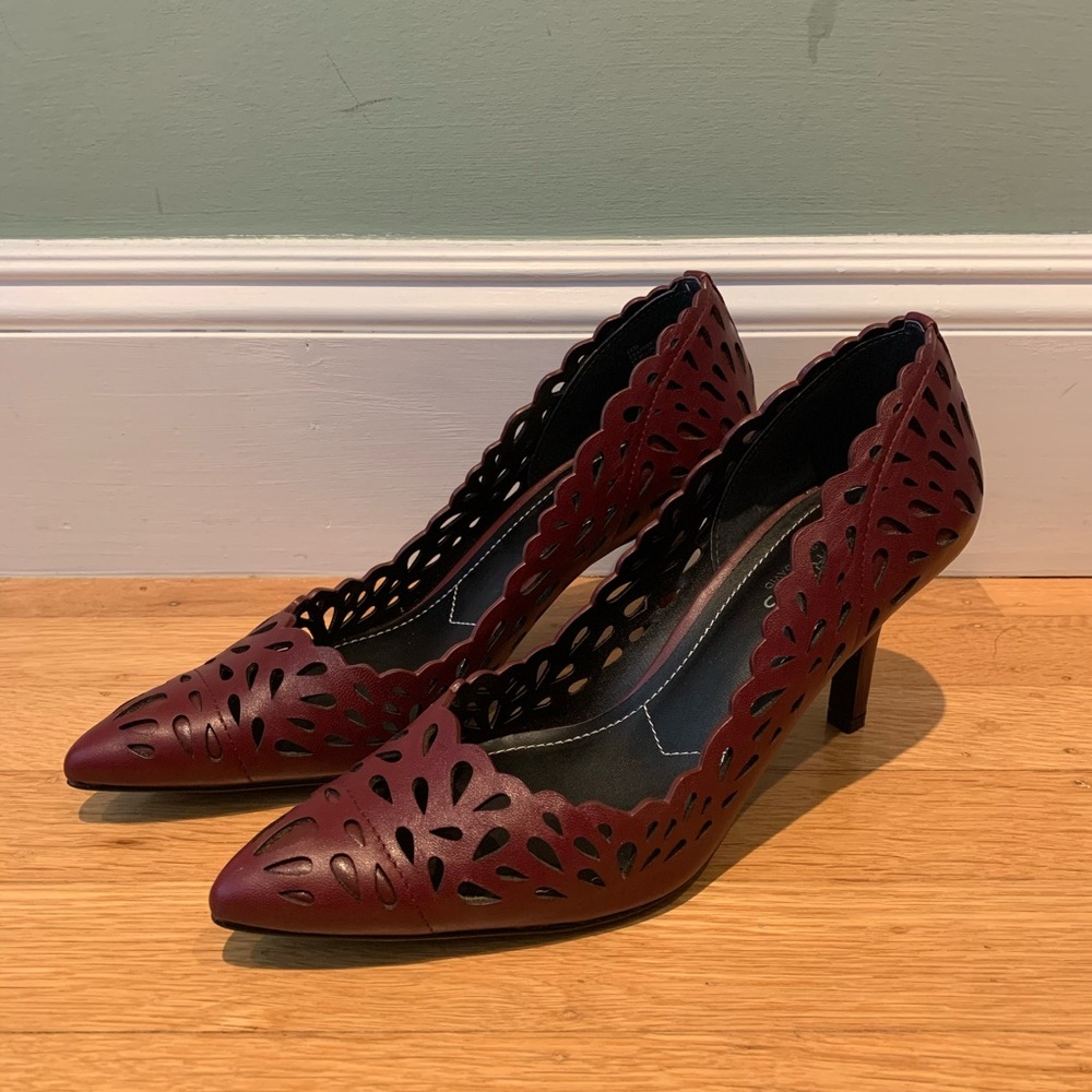Charles David pumps, like new